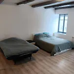 Apartment Hebergements Sylvain