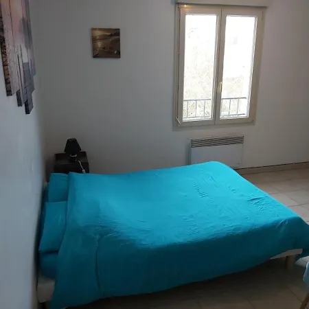 Hebergements Sylvain Apartman Neuilly-l'Évêque