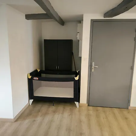 Hébergements Sylvain * Neuilly-l'Eveque