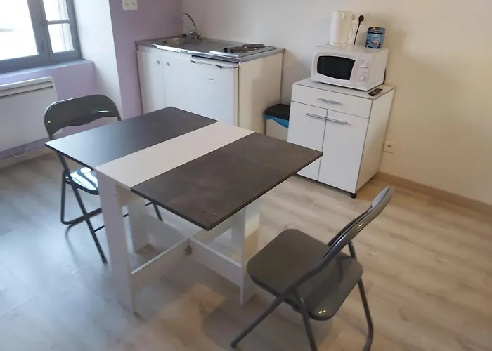 דירה Hebergements Sylvain Neuilly-l'Eveque