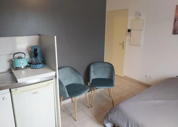 Hebergements Sylvain Neuilly-l'Eveque