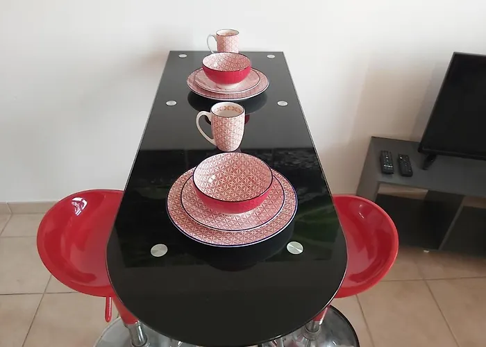 Apartment Hebergements Sylvain Neuilly-l'Eveque