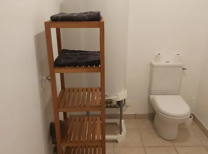 Hebergements Sylvain Apartment *