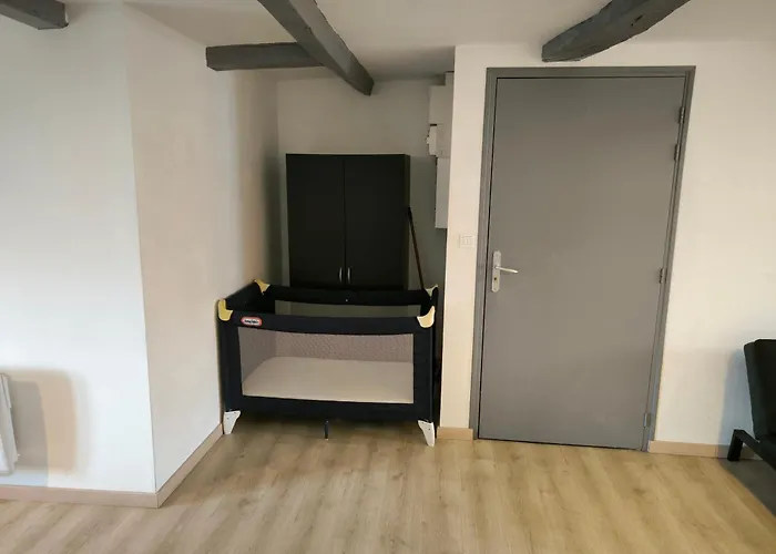 Hebergements Sylvain * Neuilly-l'Eveque